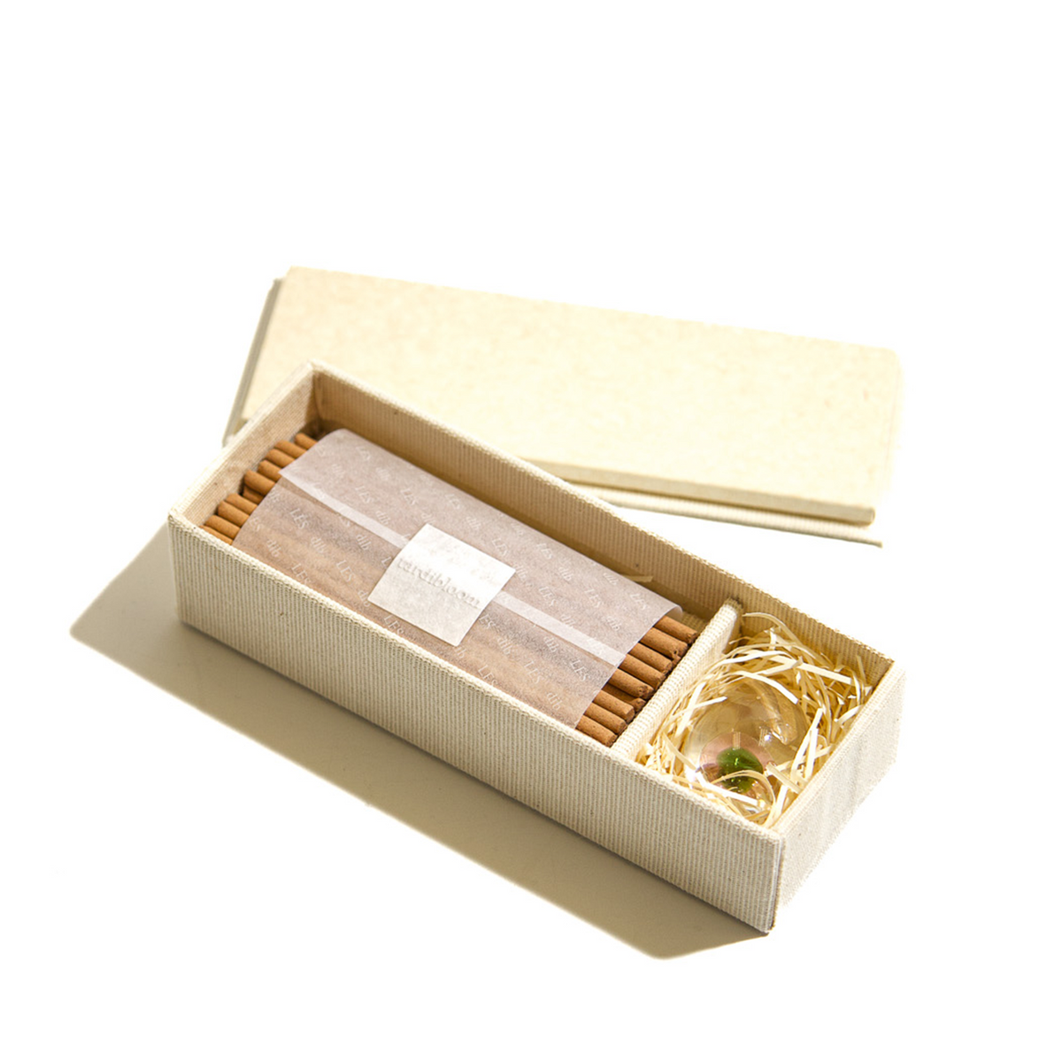 no.917 - Incense & Holder Set