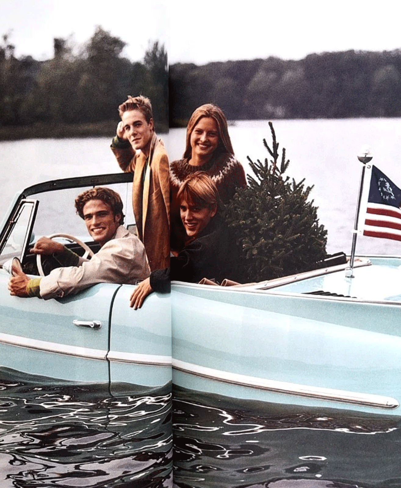 A&F Quarterly - Christmas 2000